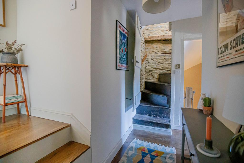 First Floor, Landing