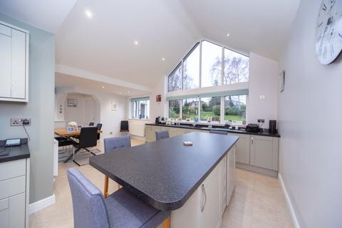 4 bedroom detached house for sale, Hathern Road, Long Whatton, LE12