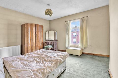 2 bedroom end of terrace house for sale, Taylor Street, Alkrington, Middleton M24