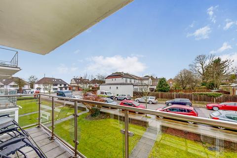 2 bedroom apartment for sale, Whitchurch Lane, Edgware, HA8