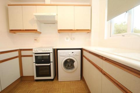 undefined, Hallington Close, Woking GU21