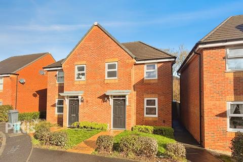 3 bedroom semi-detached house to rent, Red Fox Square Newport PO30