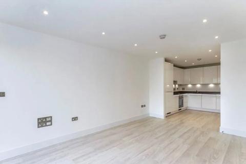 1 bedroom apartment to rent, Lakeside Drive, London, NW10