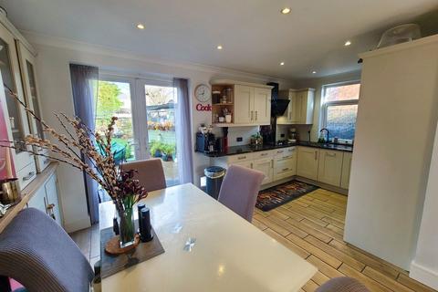 3 bedroom detached house for sale, Holland Place, Southampton, SO16