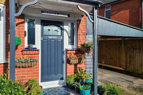 3 bedroom detached house for sale, Holland Place, Southampton, SO16