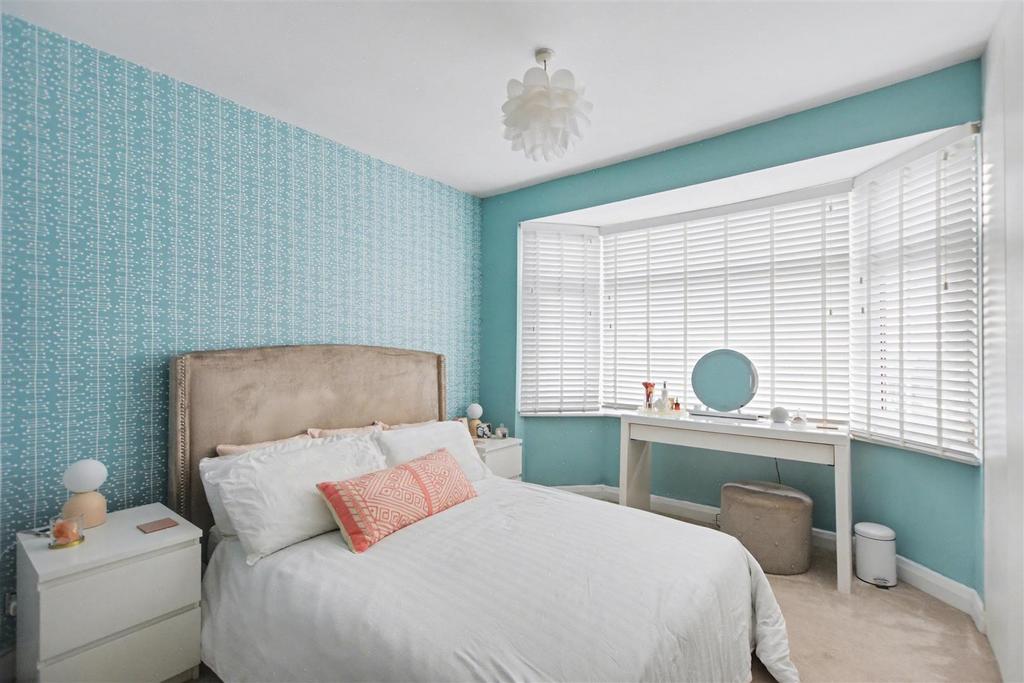 Bedroom 1 3.jpeg