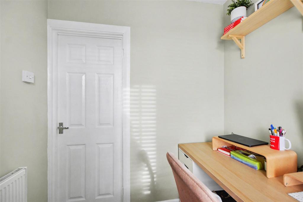 Bedroom 3 2.jpeg