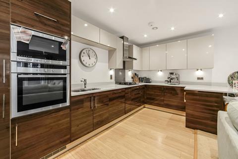 2 bedroom ground floor flat for sale, 20 Sidney Road, London, SW9