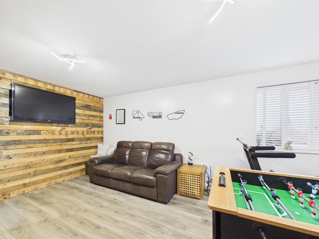 Bedroom Five / Home Office
