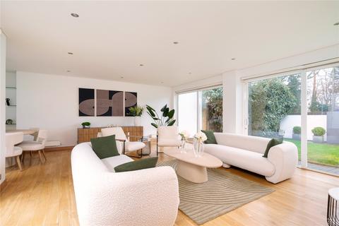 4 bedroom semi-detached house for sale, Bathgate Road, Wimbledon, London, SW19