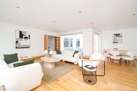 4 bedroom semi-detached house for sale, Bathgate Road, Wimbledon, London, SW19