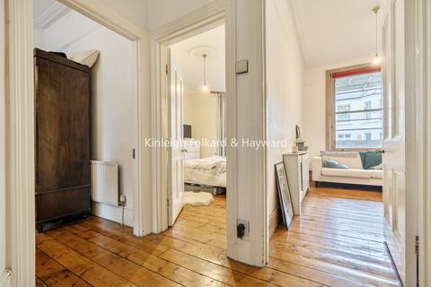 2 bedroom flat to rent, Cranworth Gardens, Oval, London, SW9