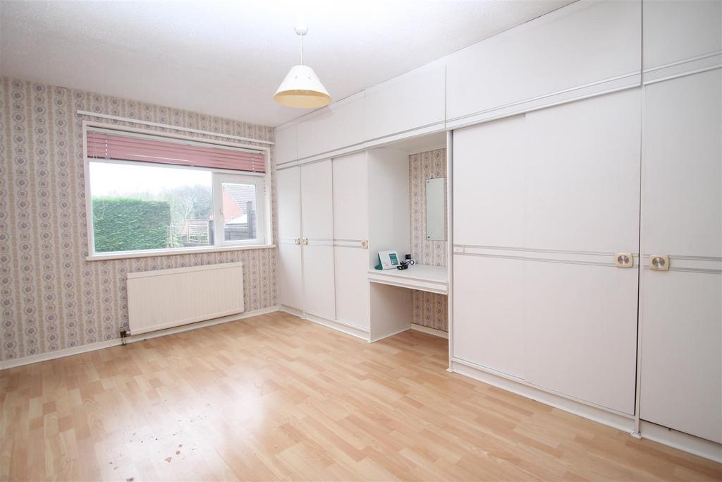 Bedroom 1.JPG