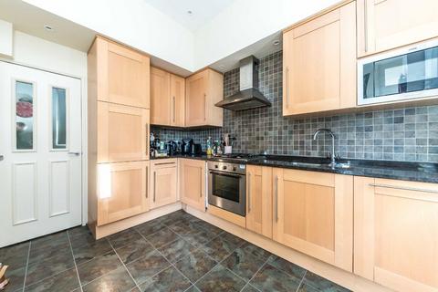 undefined, Elleray Road, Teddington TW11