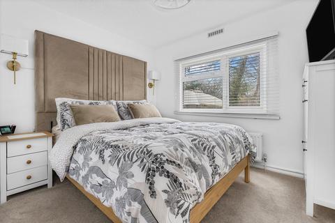 undefined, Penton Park, Chertsey, KT16