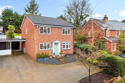 Lower Village Road, Sunninghill, Ascot, SL5