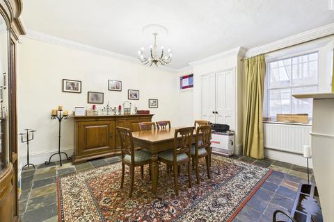 undefined, Essington, North Tawton