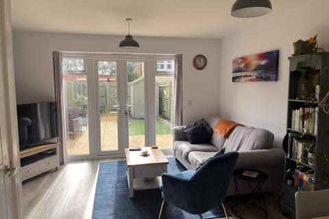 2 bedroom end of terrace house for sale, Merritt Way, Waterlooville, PO8