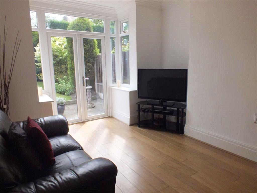 Reption/Dining Room