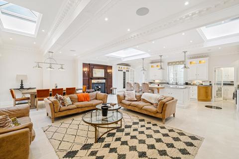 undefined, Harley Street, Marylebone, London, W1G