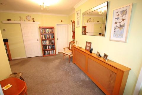undefined, Hazlemere Road, Holland on Sea, CO15