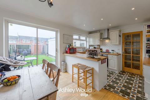 3 bedroom terraced house for sale, Cowper Walk, Kidderminster DY10