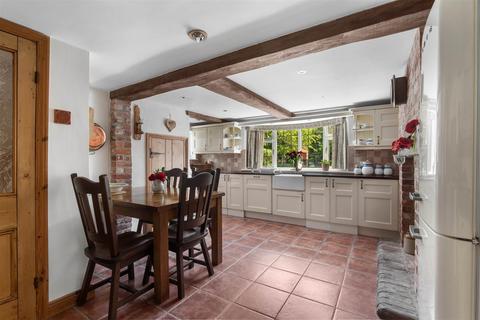 undefined, Wike Lane, Sambourne,