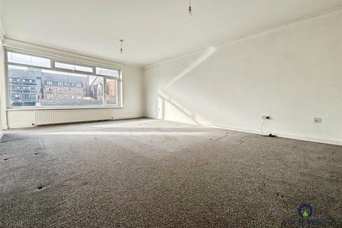 2 bedroom flat to rent, Albert Road, West Sussex PO21