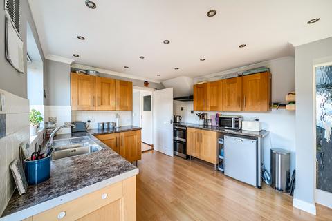 3 bedroom semi-detached house for sale, Sevenfields, Highworth, Swindon, SN6