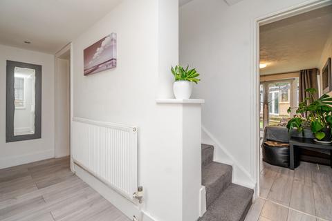 3 bedroom semi-detached house for sale, Yardley Avenue, Pitstone, Leighton Buzzard, LU7