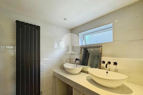 undefined, Waltham Road, Maidenhead SL6