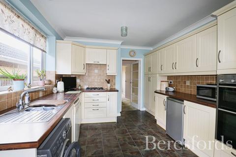 2 bedroom bungalow for sale, Bramston Close, Chelmsford, CM2