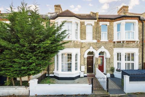 undefined, Avenue Road, London W3