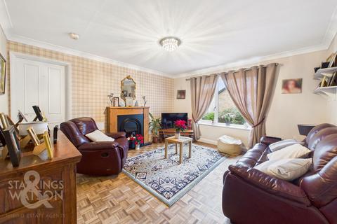 2 bedroom semi-detached bungalow for sale, Highfield Road, Drayton, Norwich