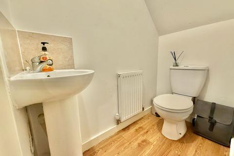 undefined, Central Drive, Dudley DY3