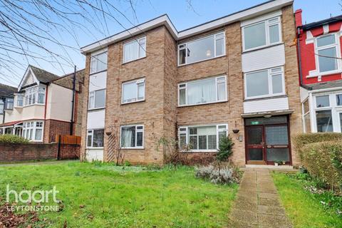 2 bedroom flat for sale, Hainault Road, London