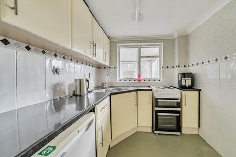 2 bedroom end of terrace house for sale, Bullbrook Drive, Bracknell, Berkshire