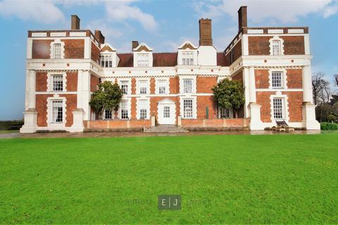 undefined, Hill Hall, Epping CM16