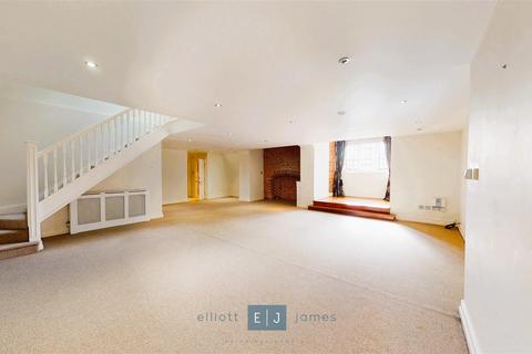 undefined, Hill Hall, Epping CM16
