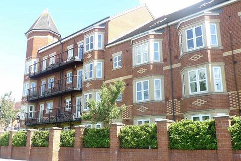 Russell Place, Sale, Greater Manchester, M33