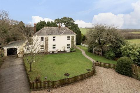 5 bedroom detached house for sale, Horningtops, Liskeard