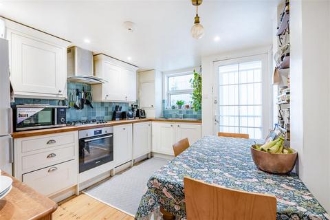 4 bedroom house for sale, North Gardens, Brighton BN1