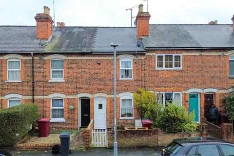 2 bedroom terraced house for sale, Edinburgh Road, Berkshire RG30