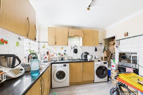 2 bedroom terraced house for sale, Edinburgh Road, Berkshire RG30