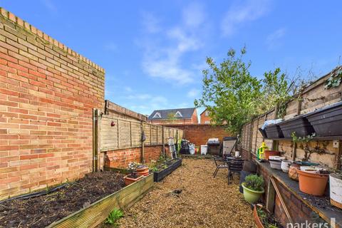 undefined, Edinburgh Road, Berkshire RG30