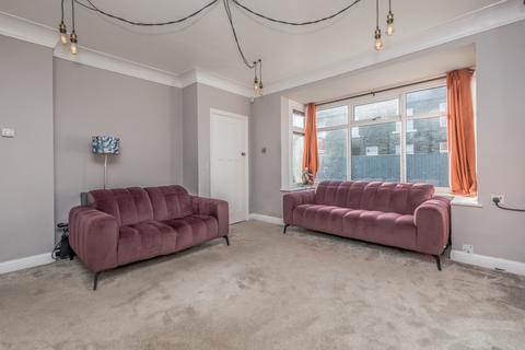 4 bedroom semi-detached house for sale, Moorlands Road, Birkenshaw, Bradford, West Yorkshire, BD11