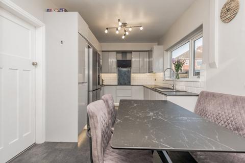 4 bedroom semi-detached house for sale, Moorlands Road, Birkenshaw, Bradford, West Yorkshire, BD11