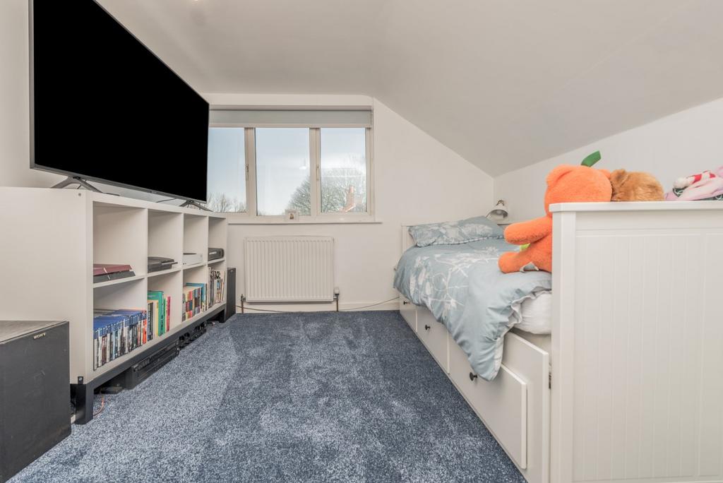 Dormer Bed