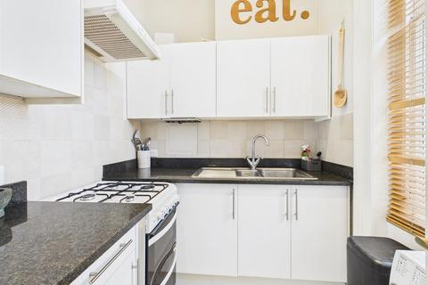 1 bedroom flat for sale, Abbey Road, Brighton