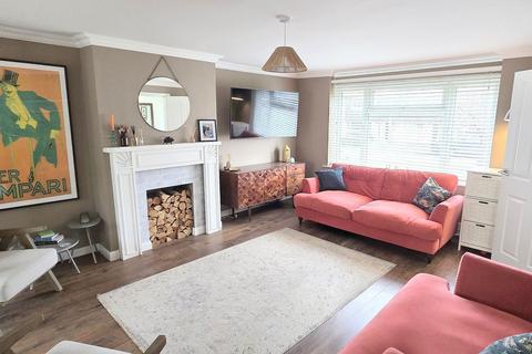 undefined, Brookway, Lindfield, RH16